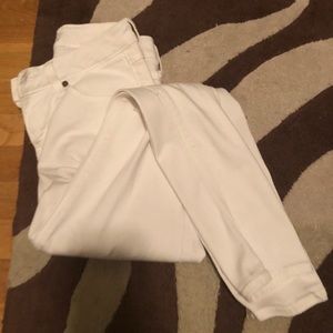New Look Petite White distressed jeans size 25P